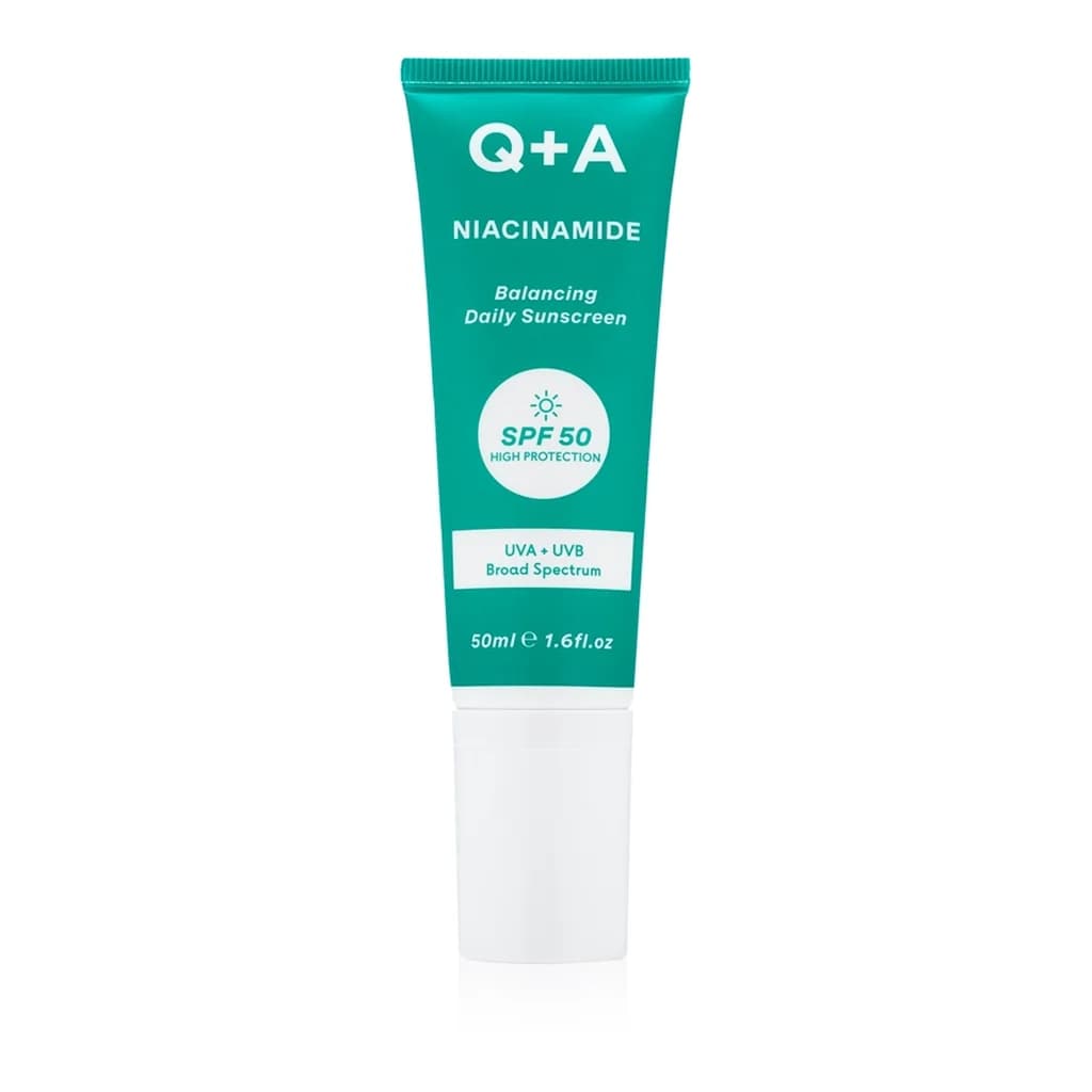 Q+A Niacinamide SPF50